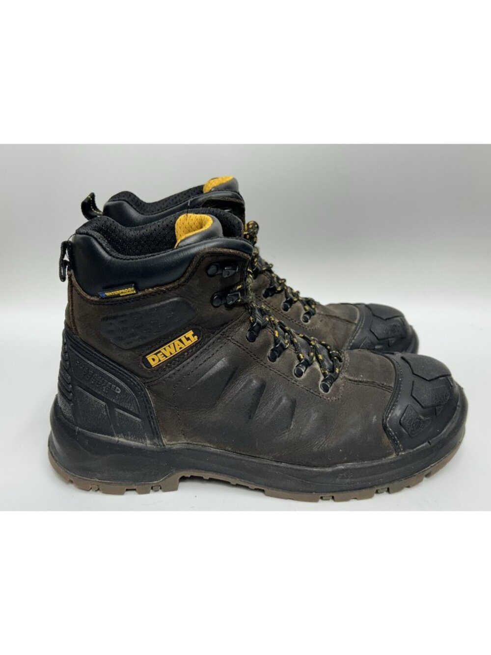 DeWalt Hadley Work Boots Men's Size 11x Wide Brown Leather Steel Toe Waterproof
